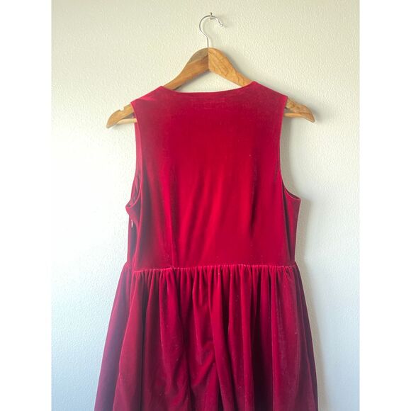 Gianni Bini Red Velvet Tiered Mini Dress - Picture 8 of 8